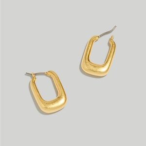 ‼️SOLD‼️Madewell Carabiner Medium Hoop Earrings in Vintage Gold
